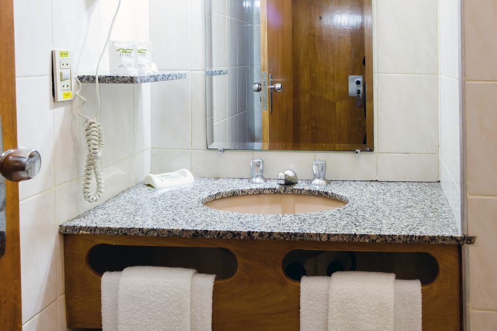 Jva Fenix Hotel Uberlândia エクステリア 写真