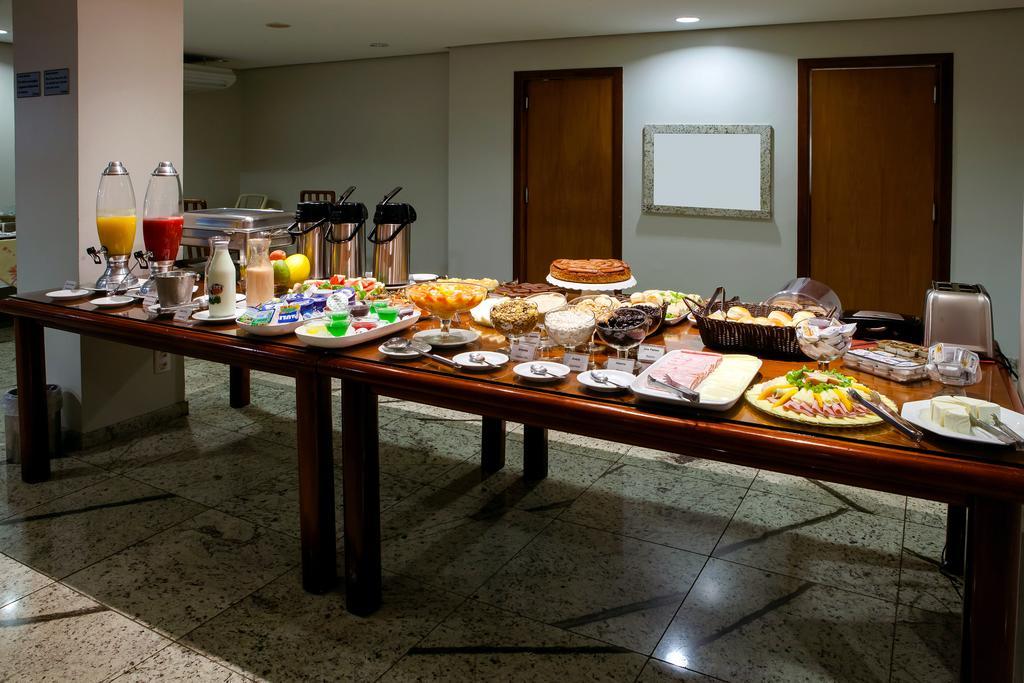 Jva Fenix Hotel Uberlândia エクステリア 写真