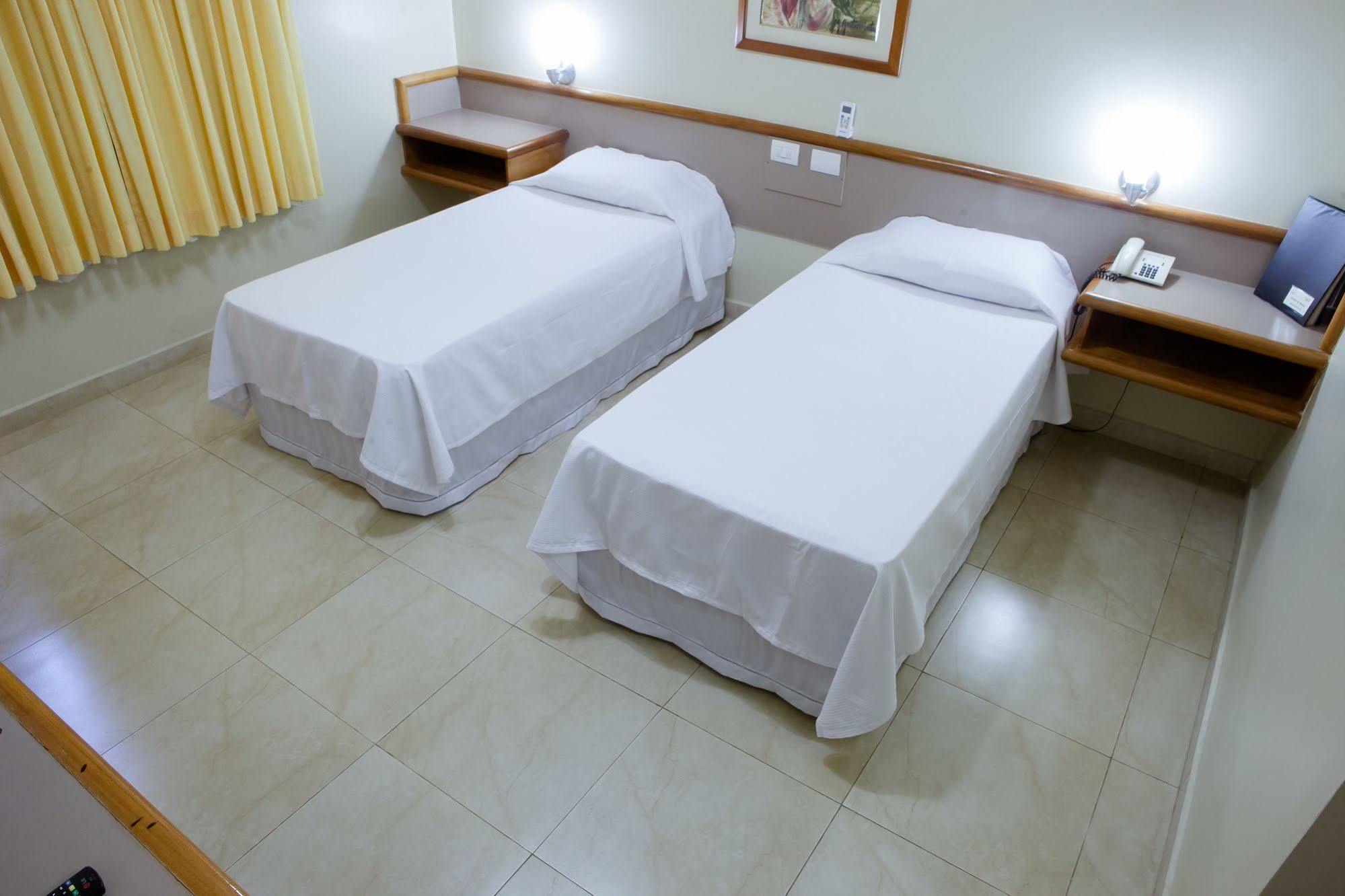 Jva Fenix Hotel Uberlândia エクステリア 写真