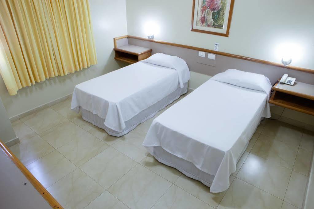 Jva Fenix Hotel Uberlândia エクステリア 写真